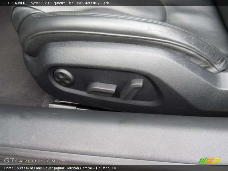 Ice Silver Metallic / Black 2012 Audi R8 Spyder 5.2 FSI quattro