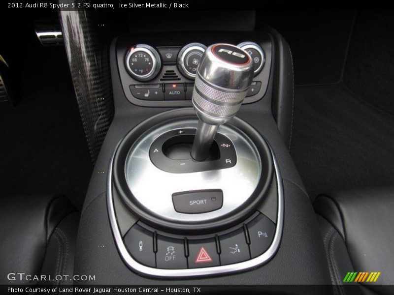 Ice Silver Metallic / Black 2012 Audi R8 Spyder 5.2 FSI quattro