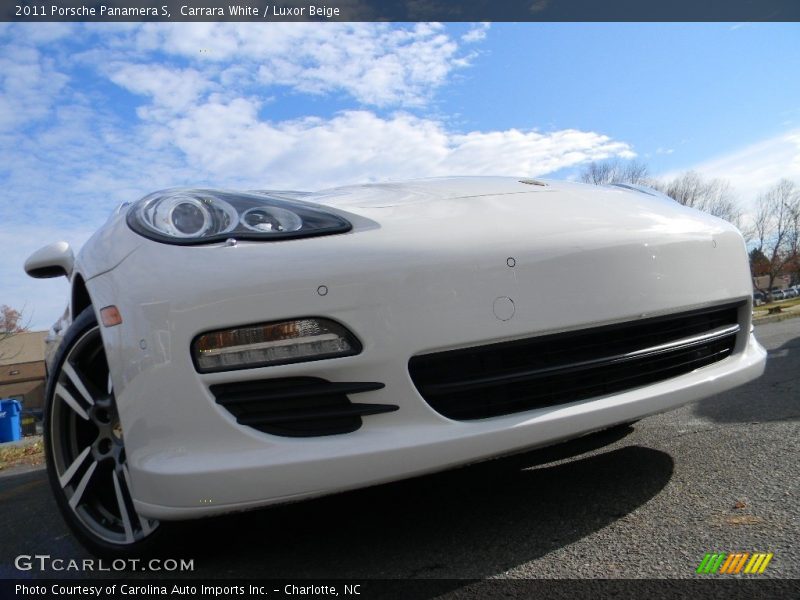 Carrara White / Luxor Beige 2011 Porsche Panamera S