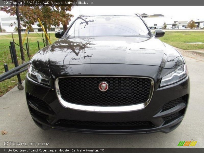 Ultimate Black / Jet 2017 Jaguar F-PACE 20d AWD Prestige