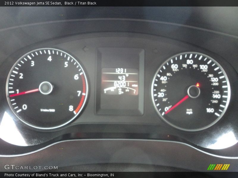 Black / Titan Black 2012 Volkswagen Jetta SE Sedan