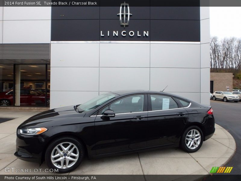 Tuxedo Black / Charcoal Black 2014 Ford Fusion SE