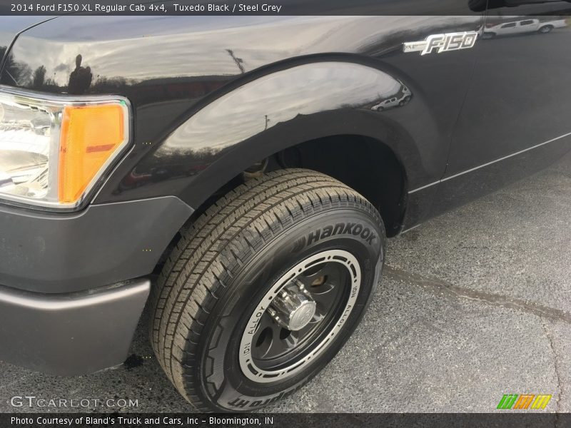Tuxedo Black / Steel Grey 2014 Ford F150 XL Regular Cab 4x4