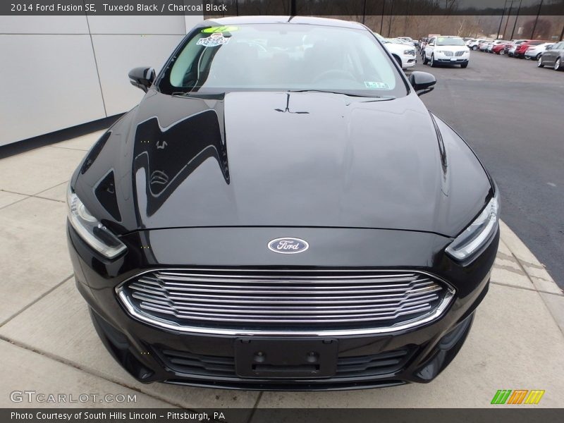 Tuxedo Black / Charcoal Black 2014 Ford Fusion SE