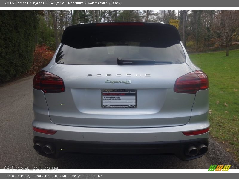 Rhodium Silver Metallic / Black 2016 Porsche Cayenne S E-Hybrid