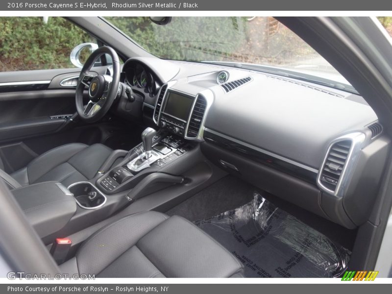 Rhodium Silver Metallic / Black 2016 Porsche Cayenne S E-Hybrid