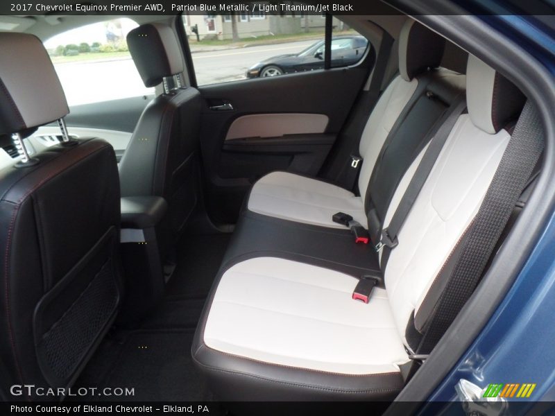Patriot Blue Metallic / Light Titanium/Jet Black 2017 Chevrolet Equinox Premier AWD