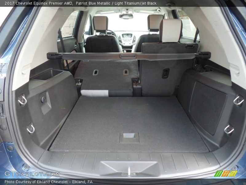 Patriot Blue Metallic / Light Titanium/Jet Black 2017 Chevrolet Equinox Premier AWD