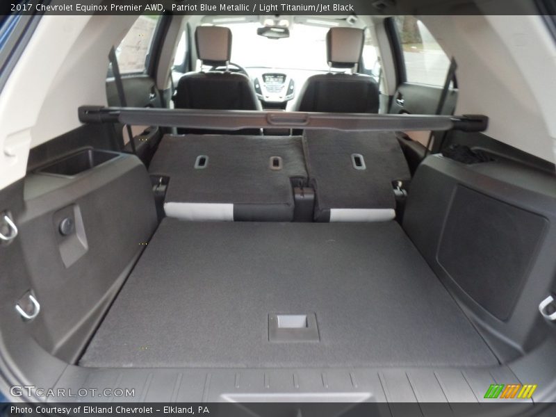 Patriot Blue Metallic / Light Titanium/Jet Black 2017 Chevrolet Equinox Premier AWD