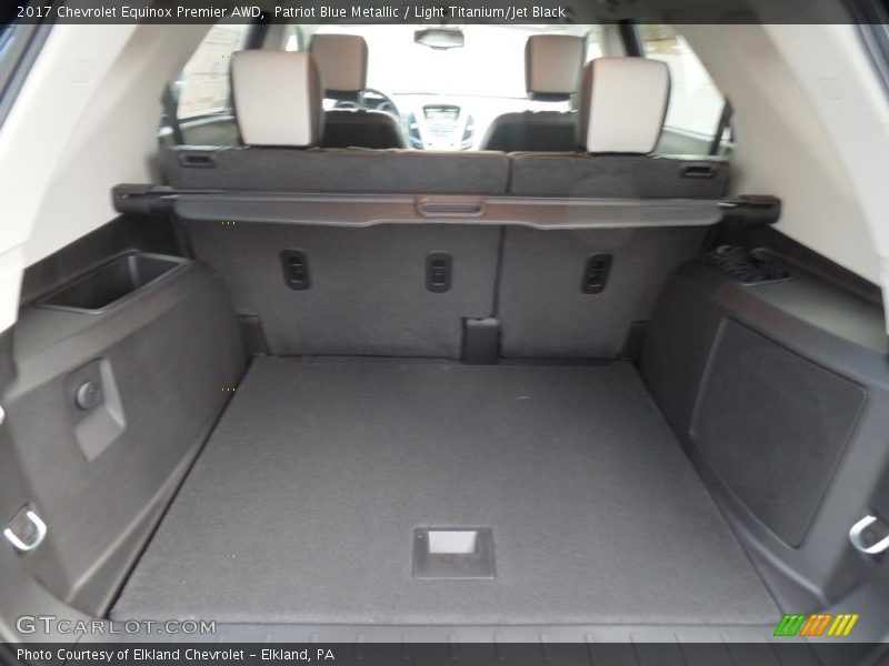 Patriot Blue Metallic / Light Titanium/Jet Black 2017 Chevrolet Equinox Premier AWD