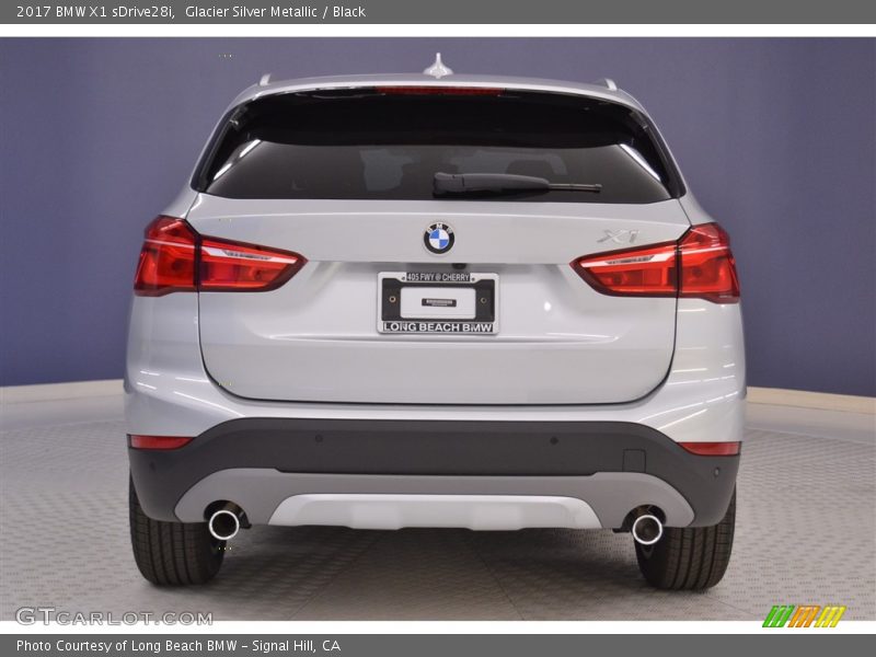 Glacier Silver Metallic / Black 2017 BMW X1 sDrive28i
