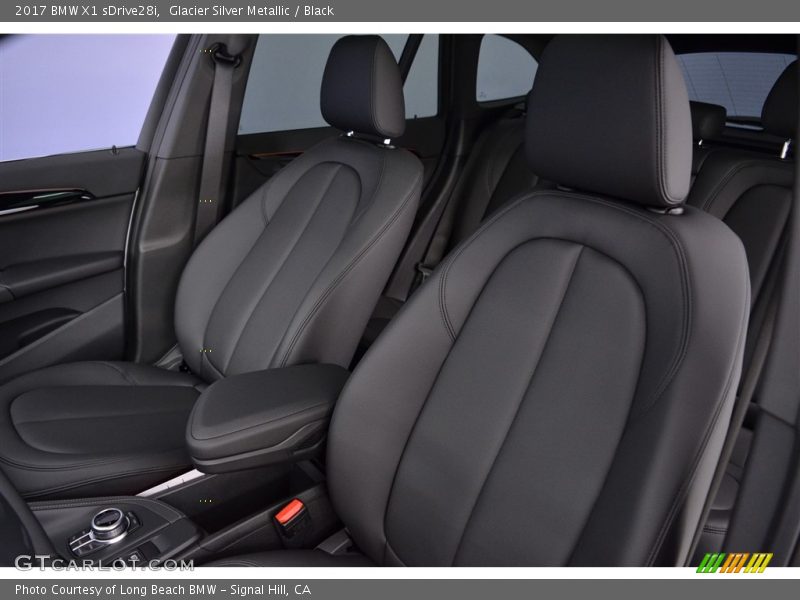 Glacier Silver Metallic / Black 2017 BMW X1 sDrive28i