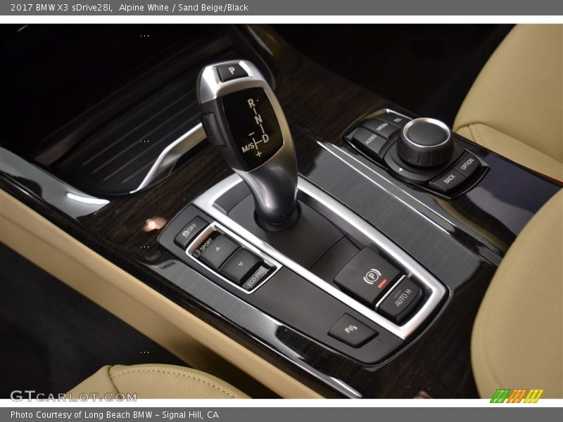 Alpine White / Sand Beige/Black 2017 BMW X3 sDrive28i