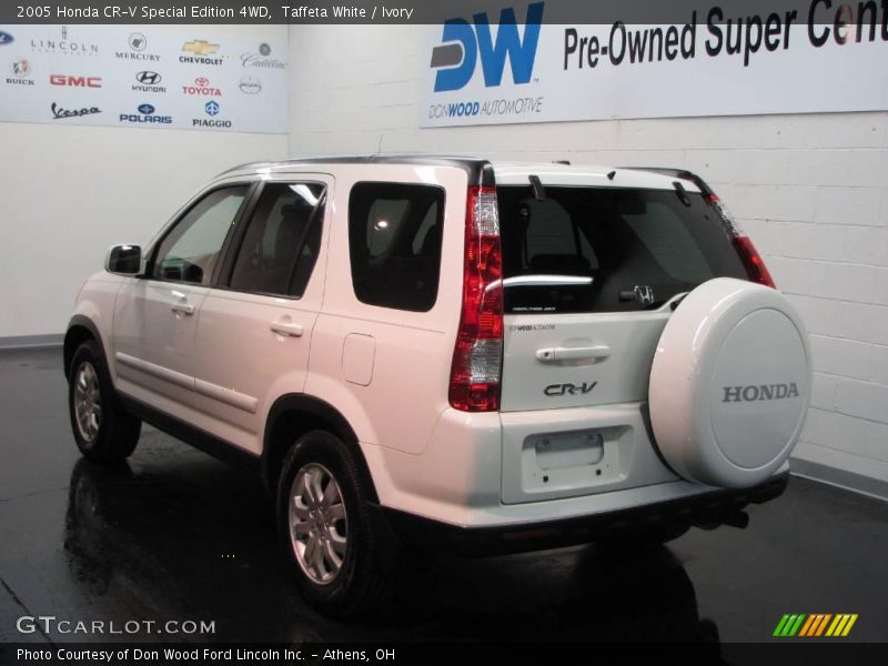 Taffeta White / Ivory 2005 Honda CR-V Special Edition 4WD