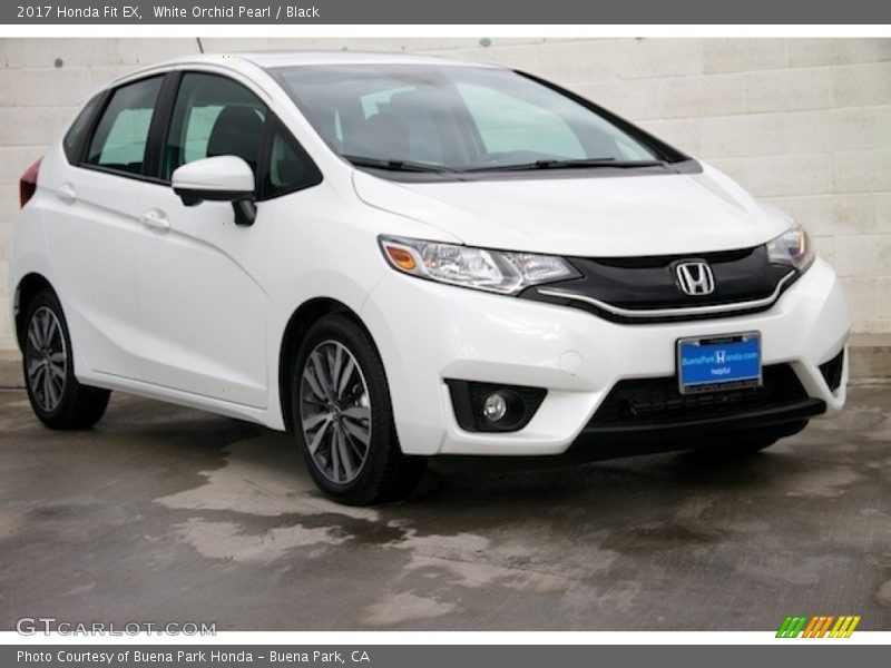 White Orchid Pearl / Black 2017 Honda Fit EX