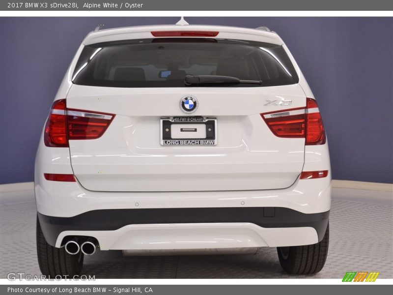 Alpine White / Oyster 2017 BMW X3 sDrive28i