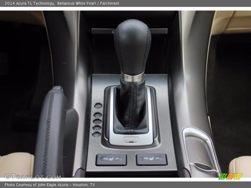 Bellanova White Pearl / Parchment 2014 Acura TL Technology