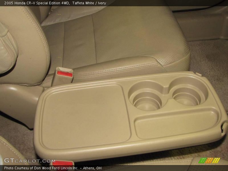 Taffeta White / Ivory 2005 Honda CR-V Special Edition 4WD