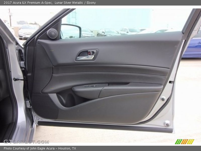 Door Panel of 2017 ILX Premium A-Spec