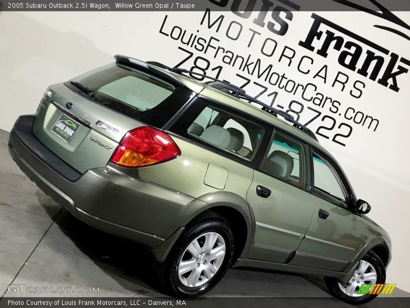 Willow Green Opal / Taupe 2005 Subaru Outback 2.5i Wagon