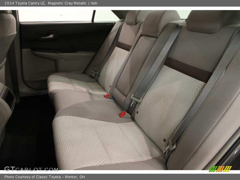 Magnetic Gray Metallic / Ash 2014 Toyota Camry LE