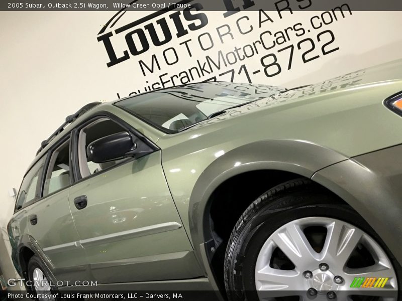 Willow Green Opal / Taupe 2005 Subaru Outback 2.5i Wagon