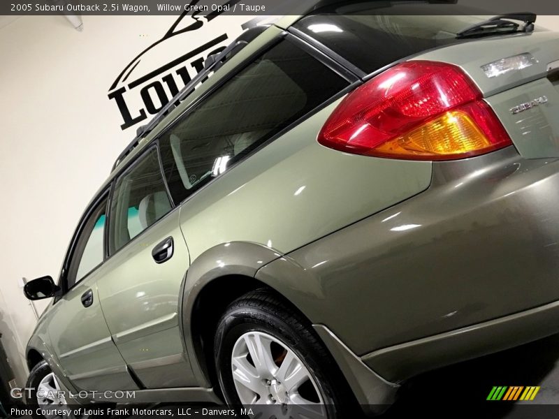 Willow Green Opal / Taupe 2005 Subaru Outback 2.5i Wagon