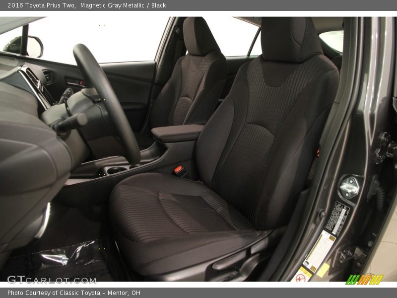 Magnetic Gray Metallic / Black 2016 Toyota Prius Two