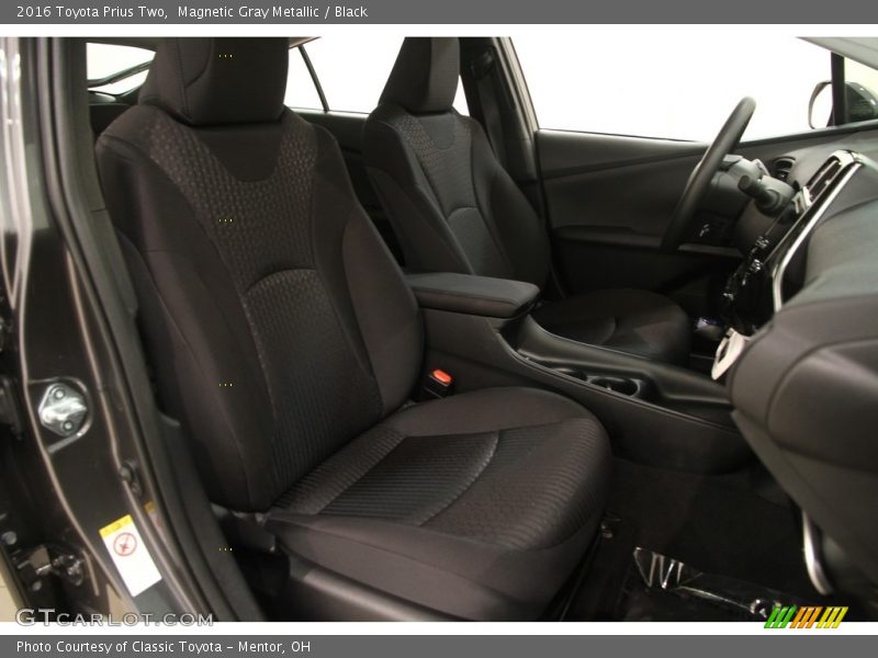 Magnetic Gray Metallic / Black 2016 Toyota Prius Two