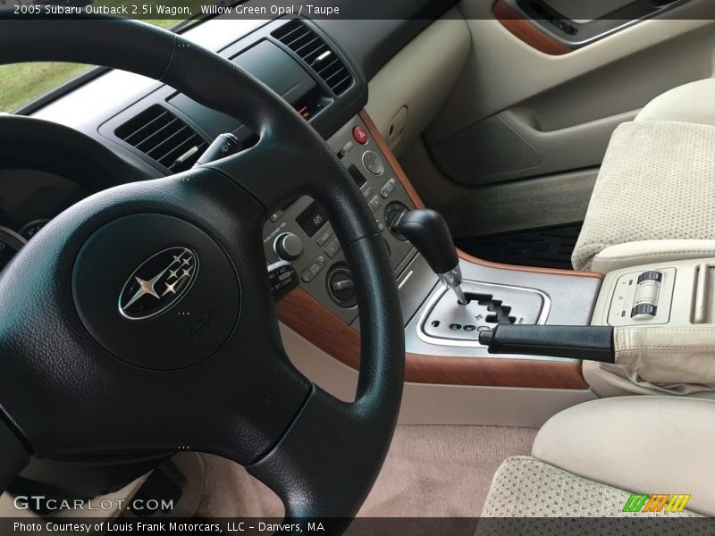 Willow Green Opal / Taupe 2005 Subaru Outback 2.5i Wagon