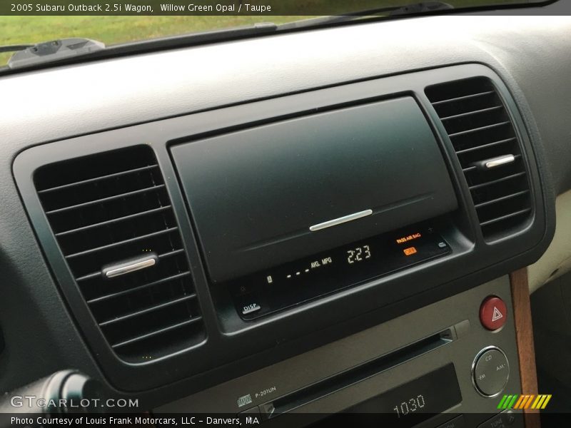 Willow Green Opal / Taupe 2005 Subaru Outback 2.5i Wagon