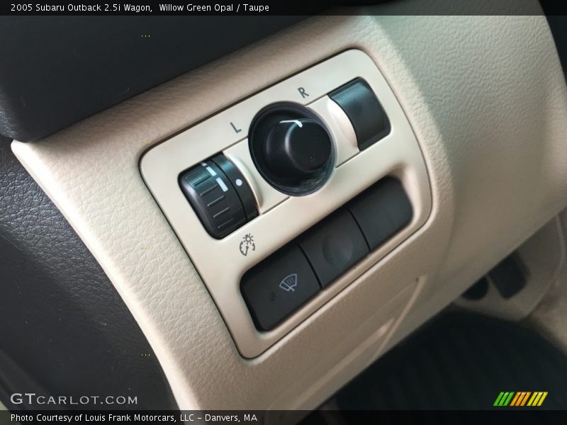 Willow Green Opal / Taupe 2005 Subaru Outback 2.5i Wagon