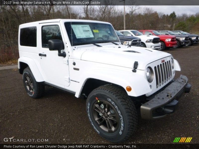 Bright White / Black/Dark Saddle 2017 Jeep Wrangler Sahara 4x4