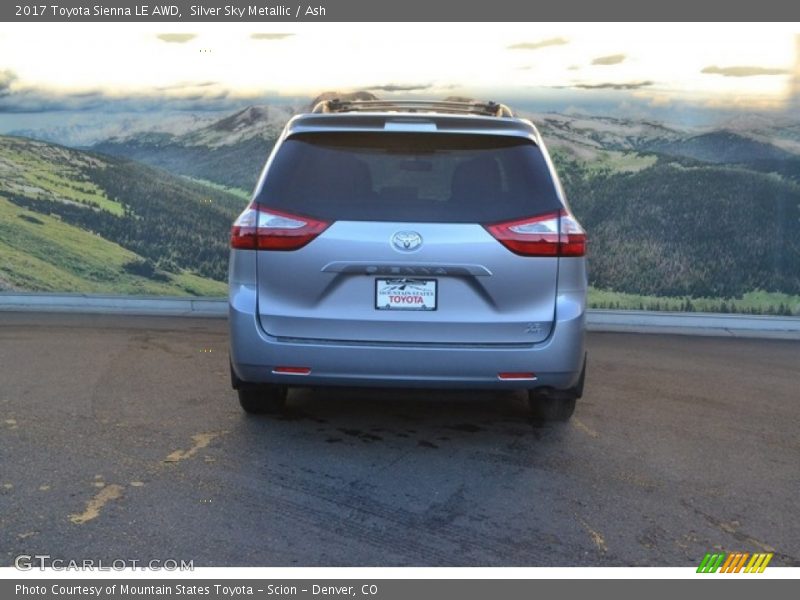 Silver Sky Metallic / Ash 2017 Toyota Sienna LE AWD