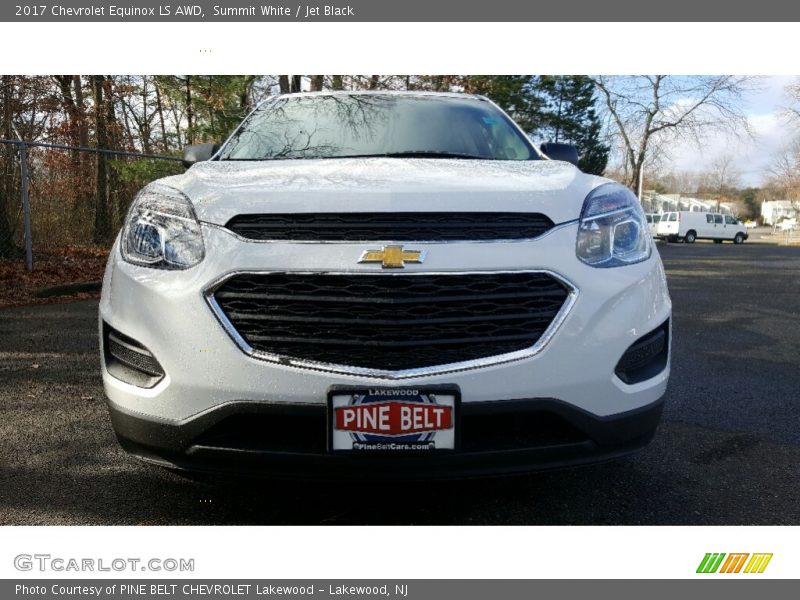 Summit White / Jet Black 2017 Chevrolet Equinox LS AWD