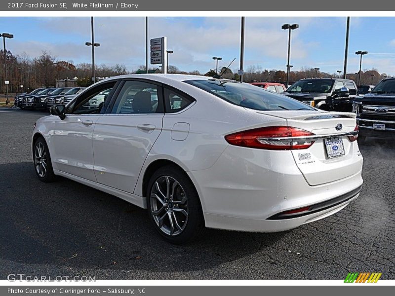 White Platinum / Ebony 2017 Ford Fusion SE
