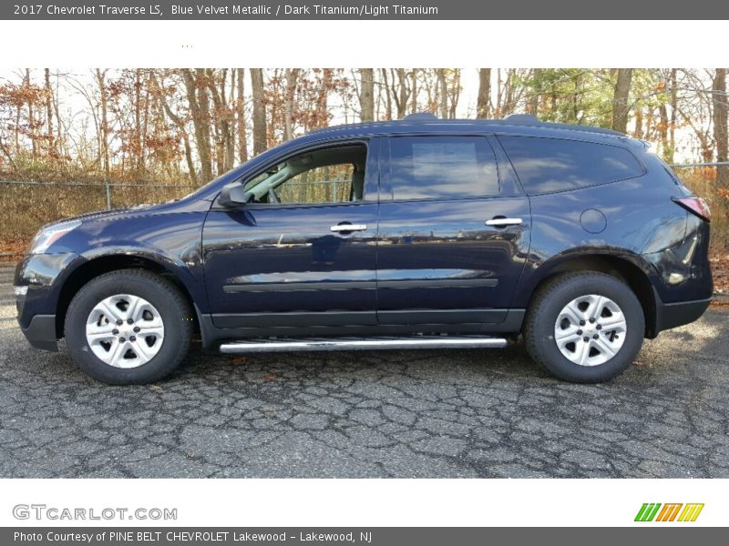 Blue Velvet Metallic / Dark Titanium/Light Titanium 2017 Chevrolet Traverse LS