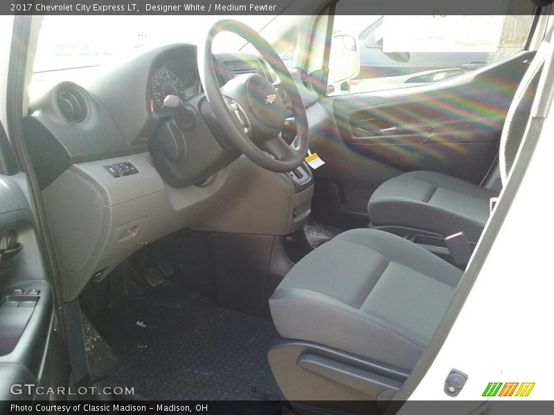 Designer White / Medium Pewter 2017 Chevrolet City Express LT