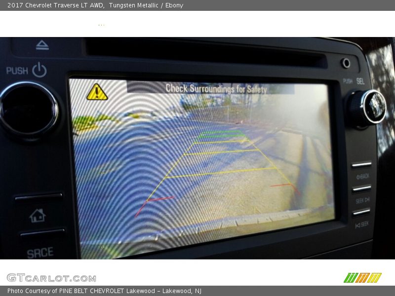 Tungsten Metallic / Ebony 2017 Chevrolet Traverse LT AWD