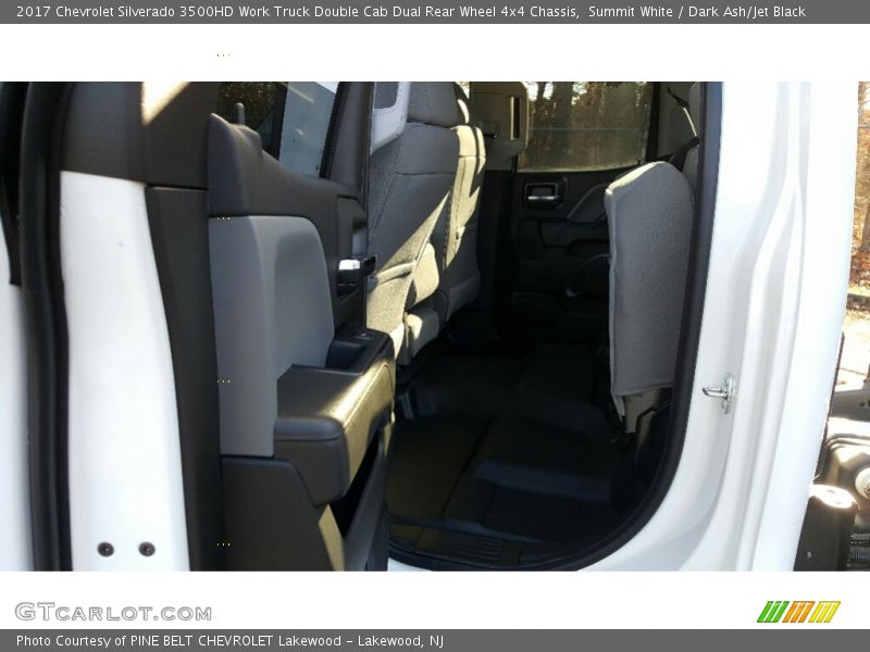 Summit White / Dark Ash/Jet Black 2017 Chevrolet Silverado 3500HD Work Truck Double Cab Dual Rear Wheel 4x4 Chassis