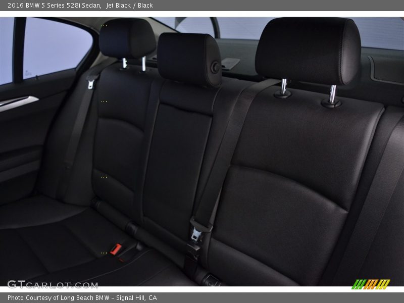 Jet Black / Black 2016 BMW 5 Series 528i Sedan