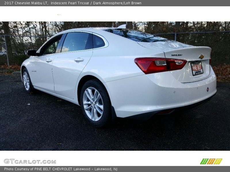 Iridescent Pearl Tricoat / Dark Atmosphere/Loft Brown 2017 Chevrolet Malibu LT