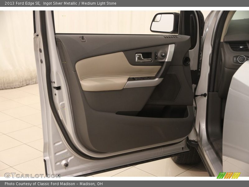 Ingot Silver Metallic / Medium Light Stone 2013 Ford Edge SE
