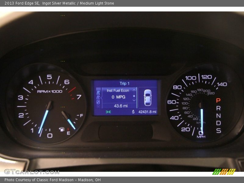 Ingot Silver Metallic / Medium Light Stone 2013 Ford Edge SE