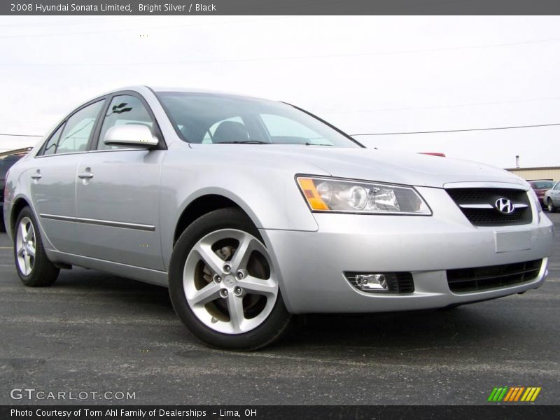 Bright Silver / Black 2008 Hyundai Sonata Limited