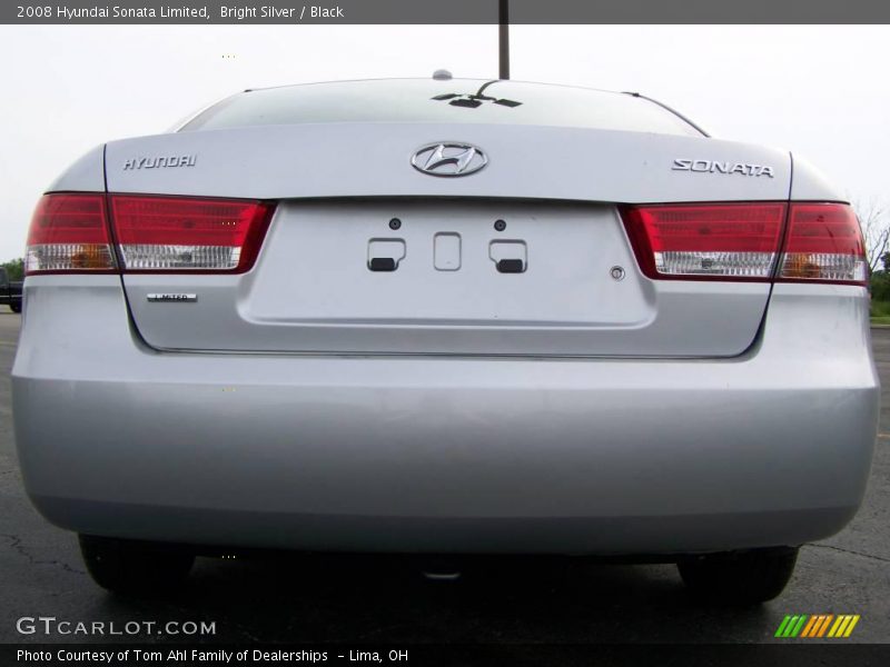 Bright Silver / Black 2008 Hyundai Sonata Limited