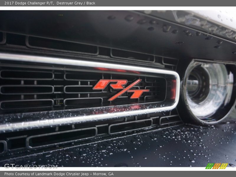  2017 Challenger R/T Logo