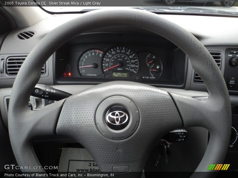Silver Streak Mica / Light Gray 2005 Toyota Corolla CE