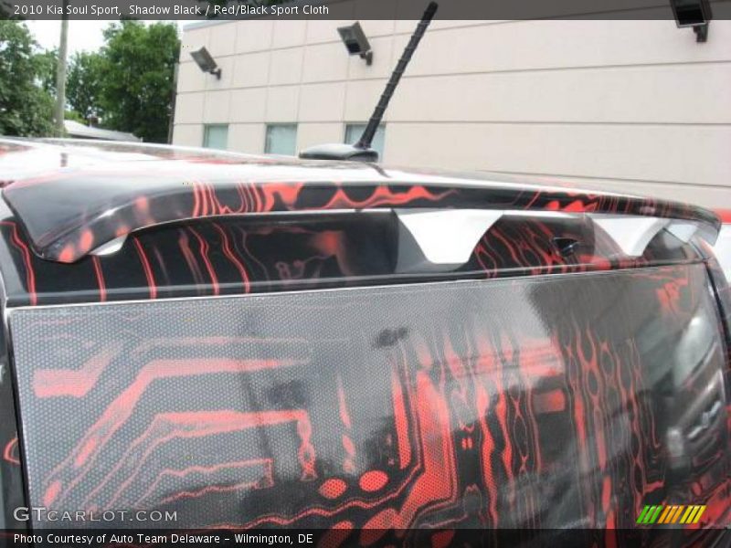 Shadow Black / Red/Black Sport Cloth 2010 Kia Soul Sport
