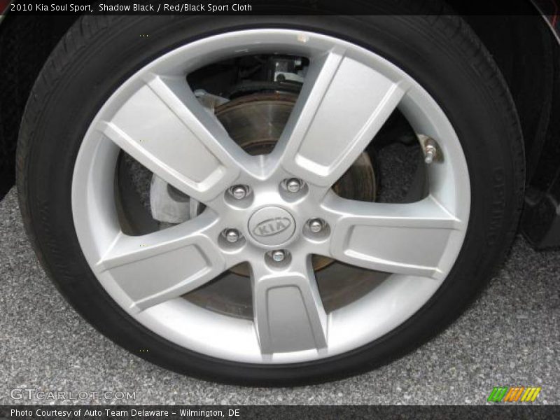 Shadow Black / Red/Black Sport Cloth 2010 Kia Soul Sport